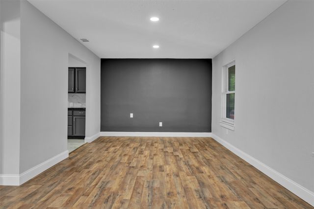 1230 Briar Hollow Lane, Garland, TX 75043