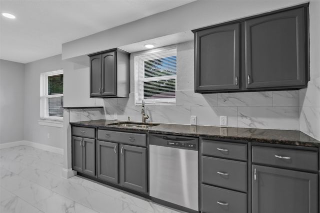 1230 Briar Hollow Lane, Garland, TX 75043