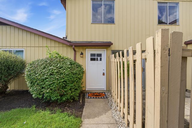 2467 Burgandy Lane, C, Columbus, OH 43232