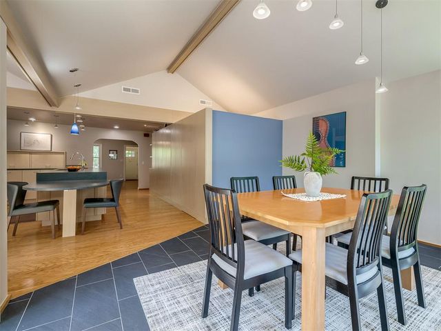 1102 McNamee Street, Norman, OK 73069