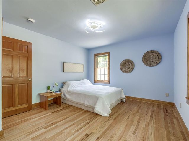 1102 McNamee Street, Norman, OK 73069