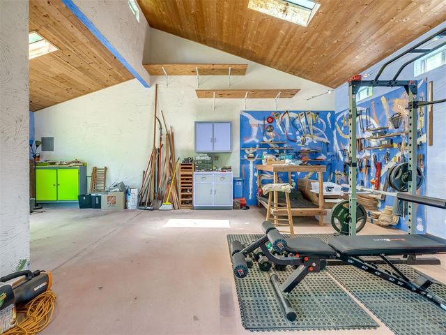 1102 McNamee Street, Norman, OK 73069