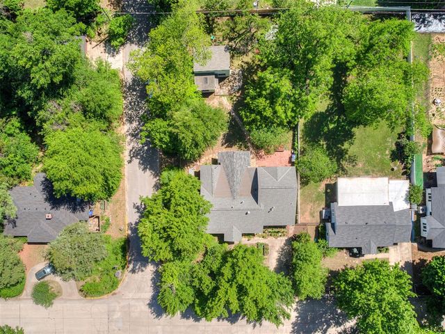 1102 McNamee Street, Norman, OK 73069