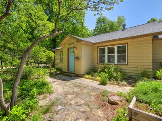 1102 McNamee Street, Norman, OK 73069