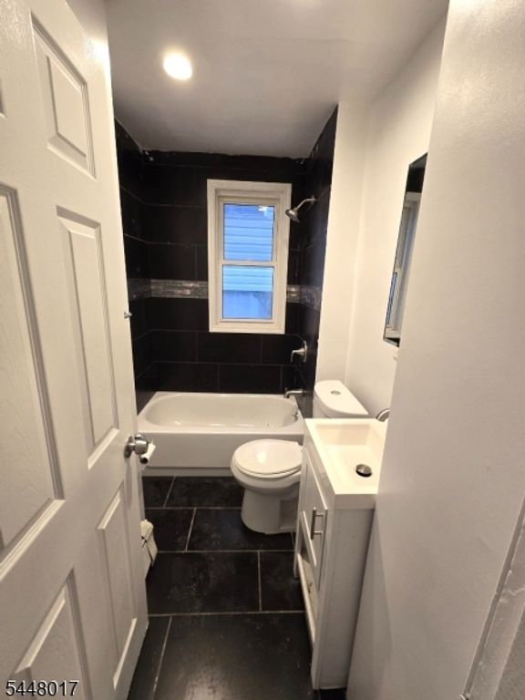 14 Triton Ter, Newark City, NJ 07104 — photo 3