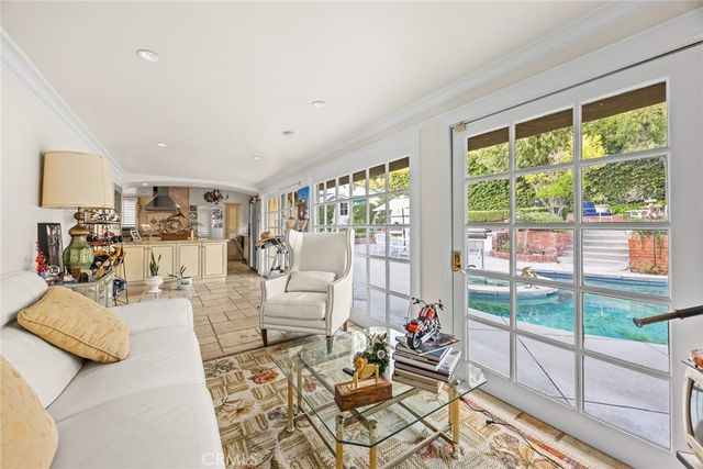 537 Cumberland, Glendale, CA 91202