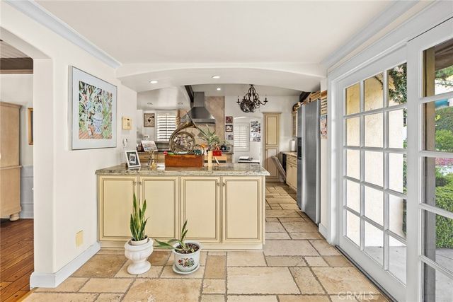 537 Cumberland, Glendale, CA 91202