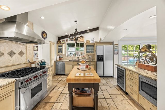 537 Cumberland, Glendale, CA 91202