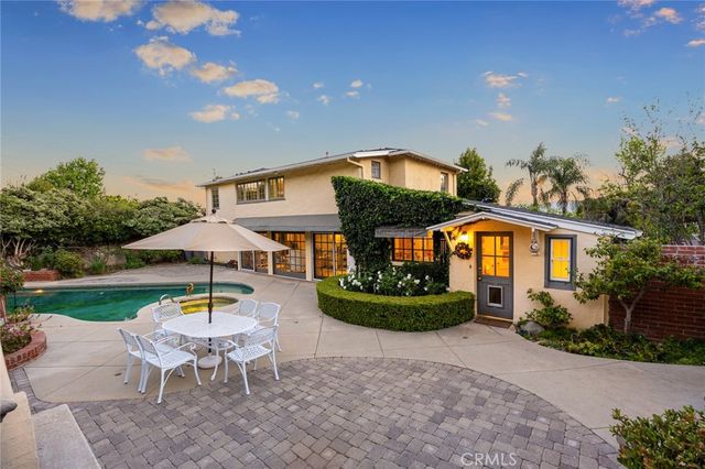 537 Cumberland, Glendale, CA 91202