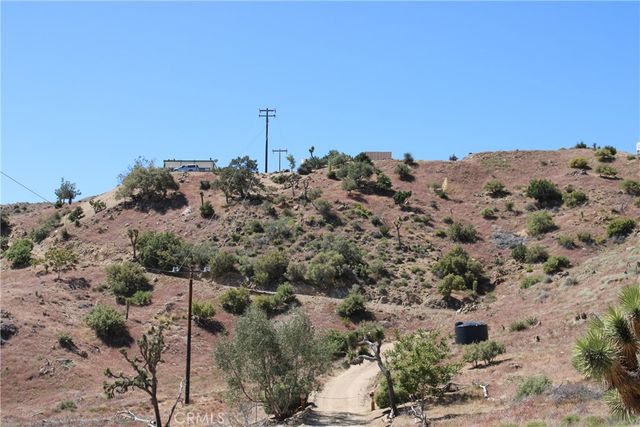 2 AC Eagles Nest, Yucca Valley, CA 92284