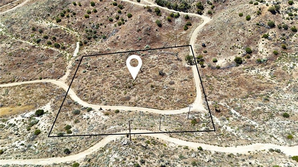 2 AC Eagles Nest, Yucca Valley, CA 92284