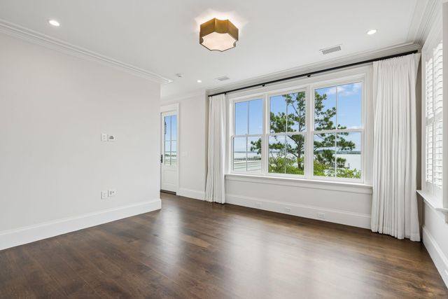 401 Wayfaring Point, Daniel Island, SC 29492