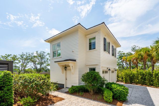 401 Wayfaring Point, Daniel Island, SC 29492
