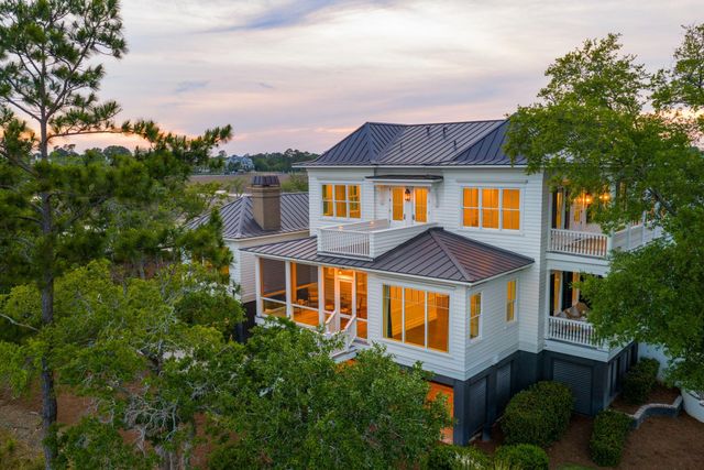 401 Wayfaring Point, Daniel Island, SC 29492