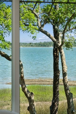 401 Wayfaring Point, Daniel Island, SC 29492