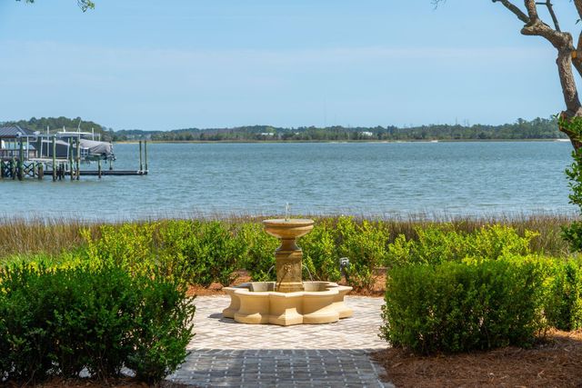401 Wayfaring Point, Daniel Island, SC 29492