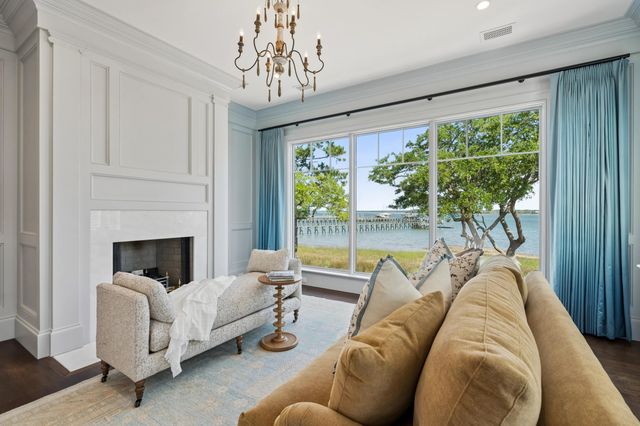 401 Wayfaring Point, Daniel Island, SC 29492