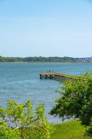 401 Wayfaring Point, Daniel Island, SC 29492