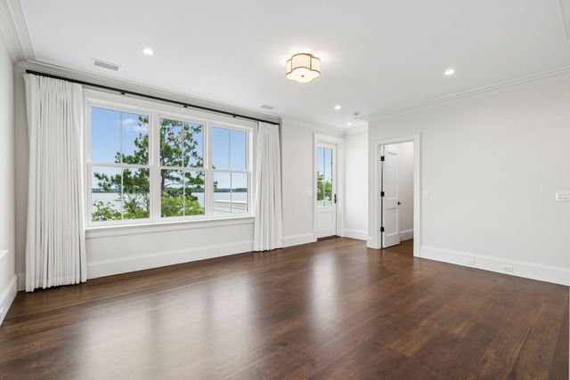 401 Wayfaring Point, Daniel Island, SC 29492