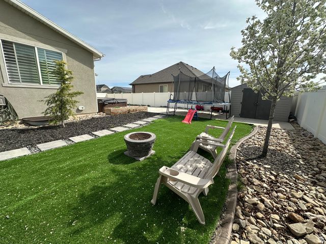 9572 S LEA HEATHER WAY, West Jordan, UT 84081