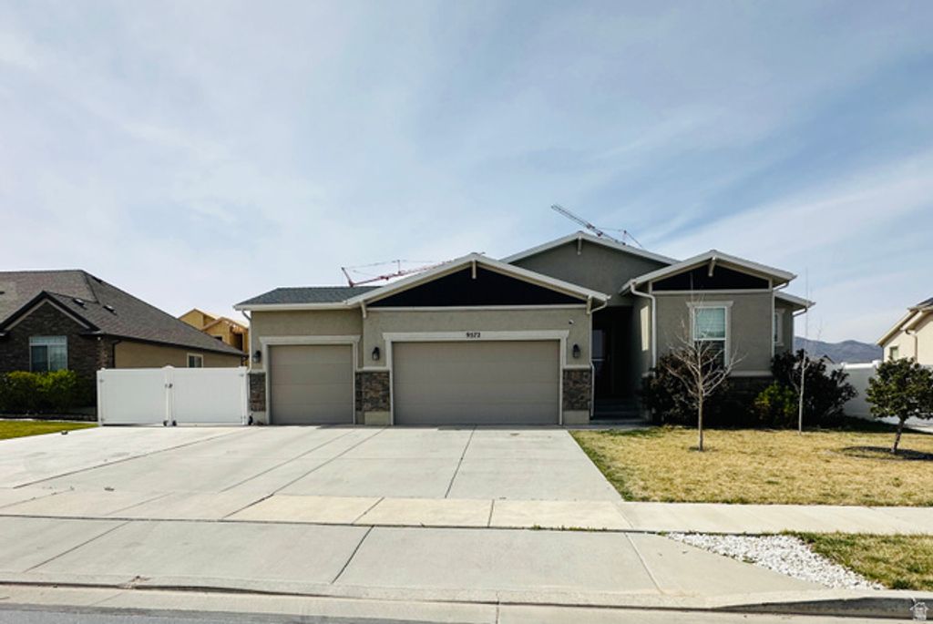 9572 S LEA HEATHER WAY, West Jordan, UT 84081