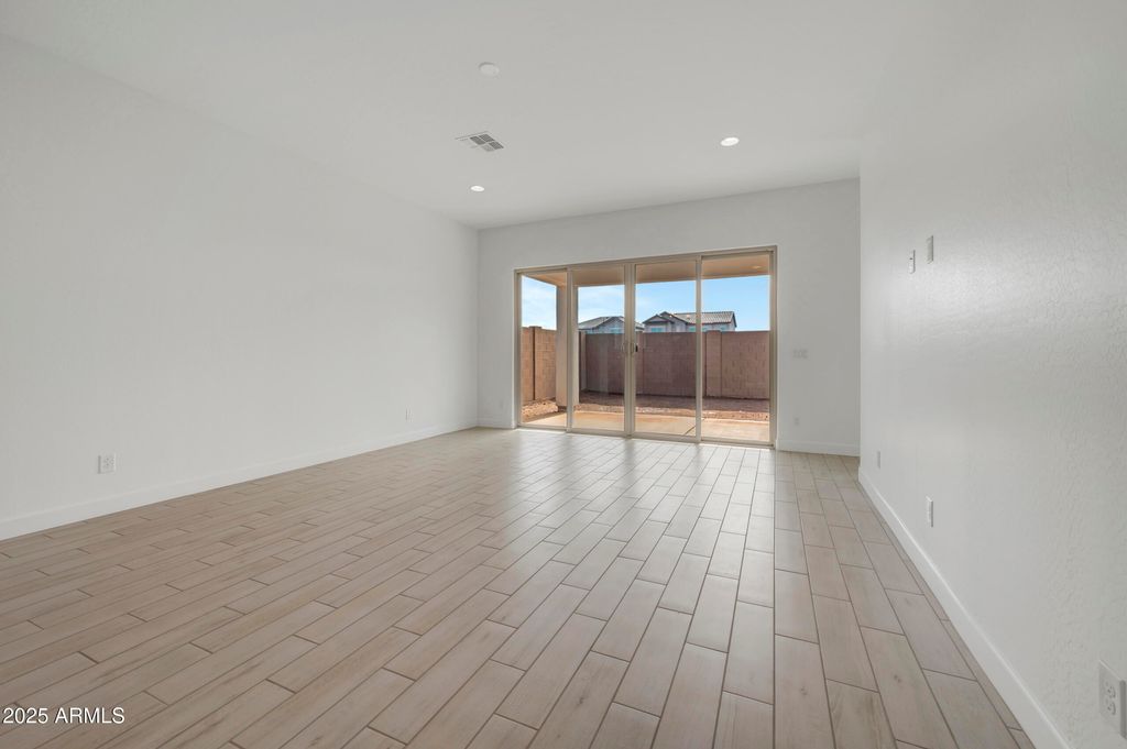 2391 E Amfissa Drive, San Tan Valley, AZ 85140 — photo 3
