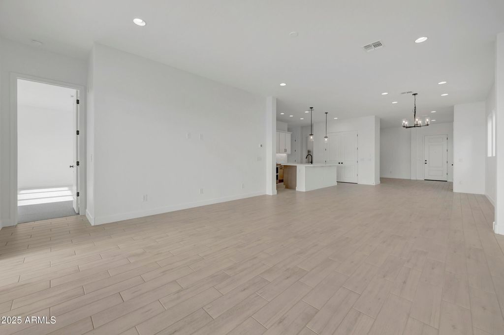 2391 E Amfissa Drive, San Tan Valley, AZ 85140 — photo 4