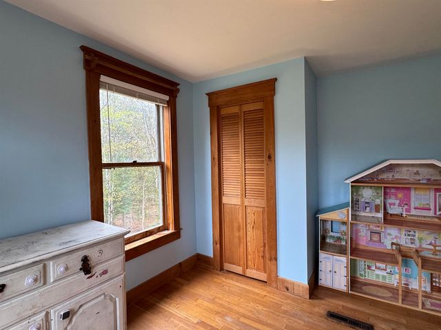 57 Summit Road, Plymouth, NH 03264