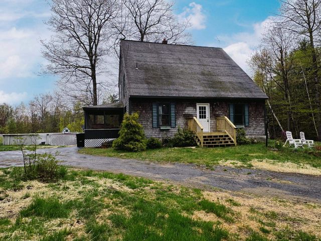 57 Summit Road, Plymouth, NH 03264