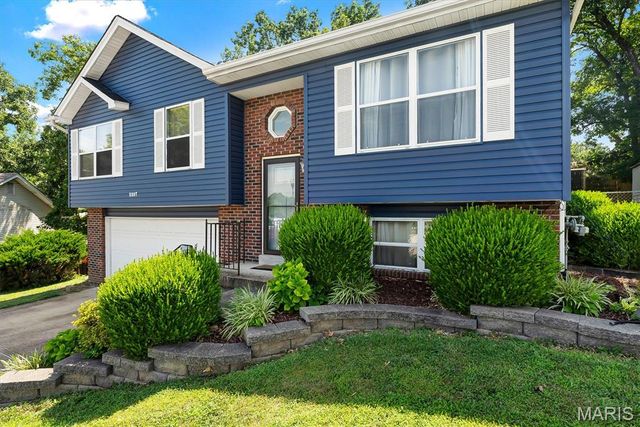 2207 San Simeon Drive, Arnold, MO 63010