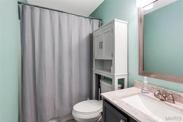 2207 San Simeon Drive, Arnold, MO 63010