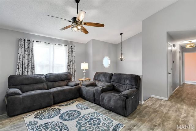 2207 San Simeon Drive, Arnold, MO 63010