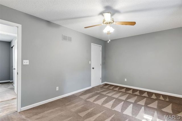 2207 San Simeon Drive, Arnold, MO 63010