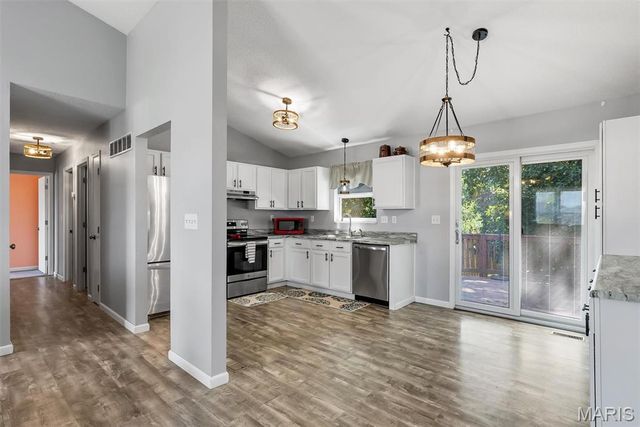 2207 San Simeon Drive, Arnold, MO 63010
