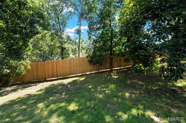 2207 San Simeon Drive, Arnold, MO 63010