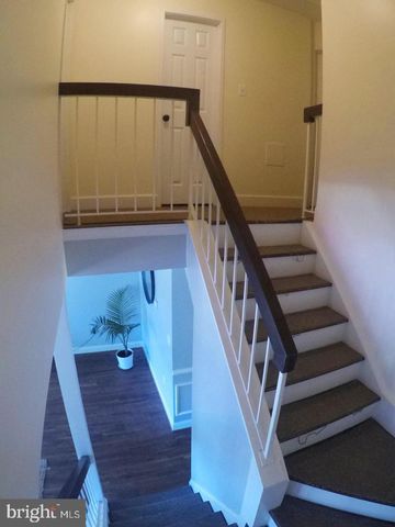 8702 VILLAGE GREEN CT, Alexandria, VA 22309