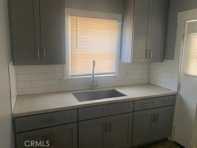 428 Almond Ave, Long Beach, CA 90802