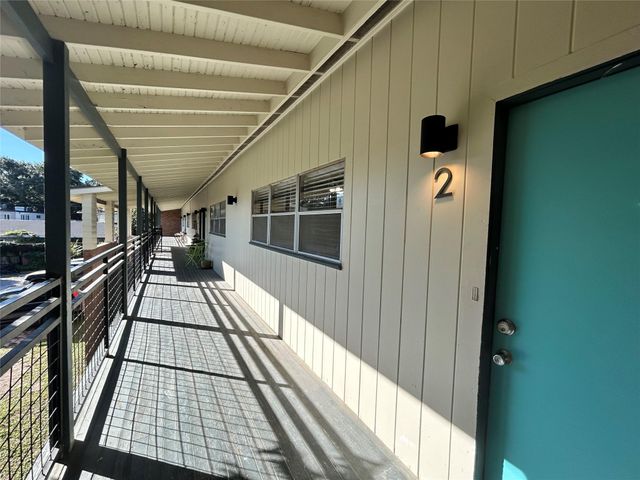 3520 Garrott 2, Houston, TX 77006