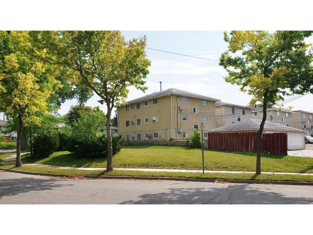 5735 Sander Drive, Minneapolis, MN 55417 — photo 4