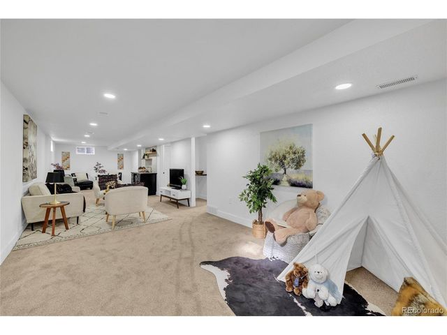 1414 Linden St, Longmont, CO 80501