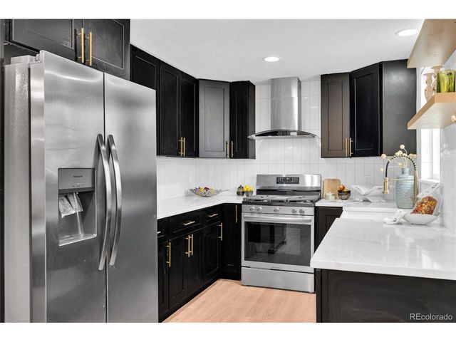 1414 Linden St, Longmont, CO 80501