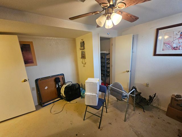 1170 Hodson Way, Anderson, MO 64831