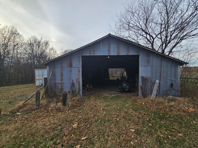 1170 Hodson Way, Anderson, MO 64831