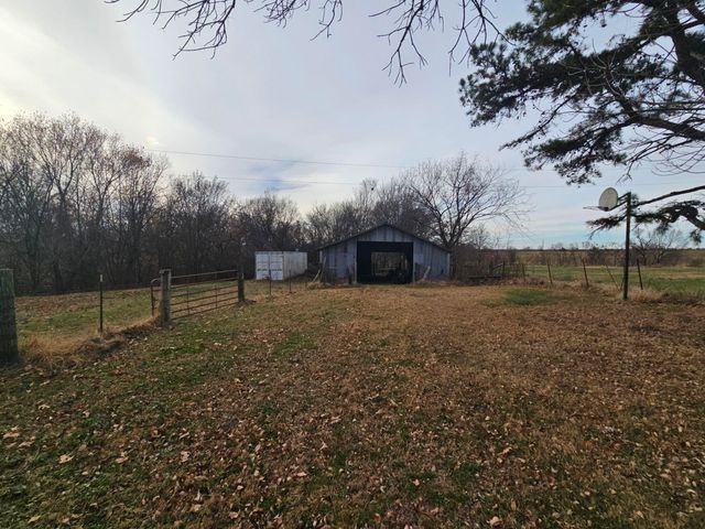 1170 Hodson Way, Anderson, MO 64831