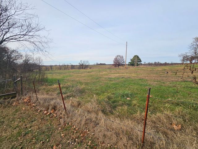 1170 Hodson Way, Anderson, MO 64831