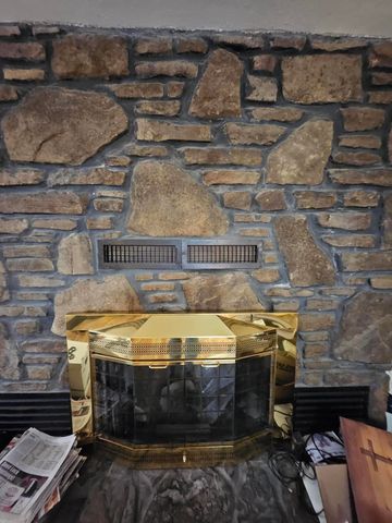 1170 Hodson Way, Anderson, MO 64831