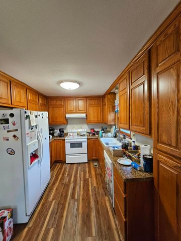 1170 Hodson Way, Anderson, MO 64831