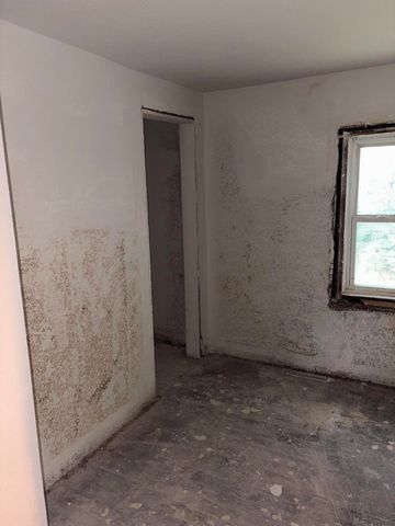 3235 W State Street, Springfield, MO 65802