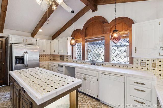 203 N Skinner Avenue, Drumright, OK 74030