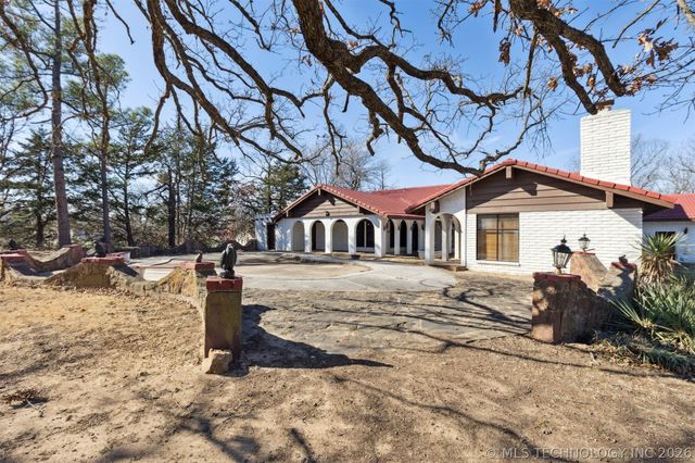 203 N Skinner Avenue, Drumright, OK 74030